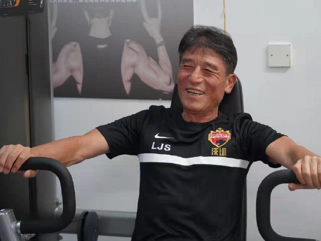 女友在外国的外遇